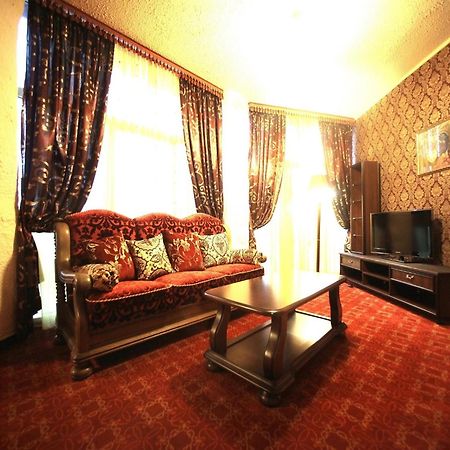 Hotel Kilikiya Užhorod Pokoj fotografie