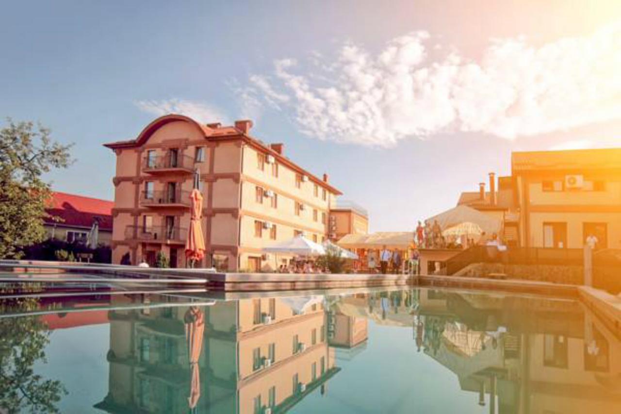Hotel Kilikiya Užhorod Exteriér fotografie